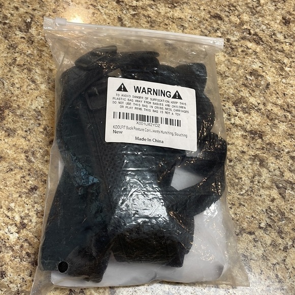 KOOLFIT Back Posture Corrector.  Black  Prevents Slouching & Hunching. NEW! - Picture 7 of 7